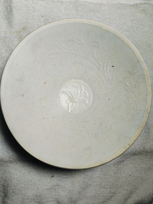 古玩轉(zhuǎn)賣青白釉花卉紋面包碗拍賣，當(dāng)前價格2200元