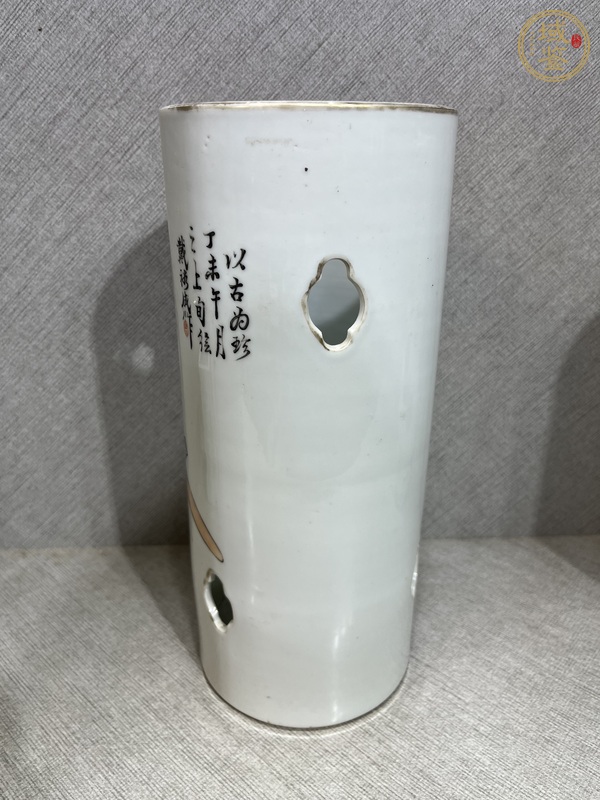 古玩陶瓷淺絳彩帽筒真品鑒賞圖