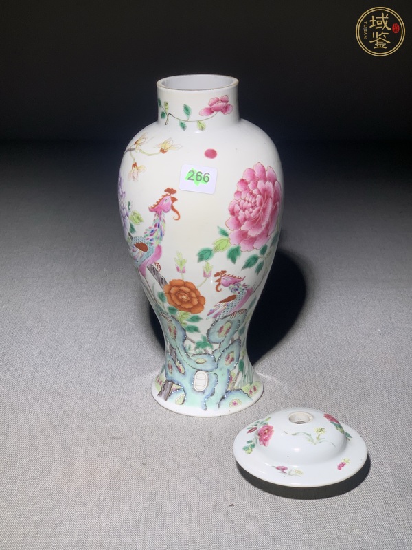 古玩陶瓷民國粉彩蓋瓶真品鑒賞圖
