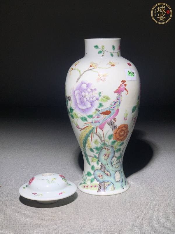 古玩陶瓷民國粉彩蓋瓶真品鑒賞圖