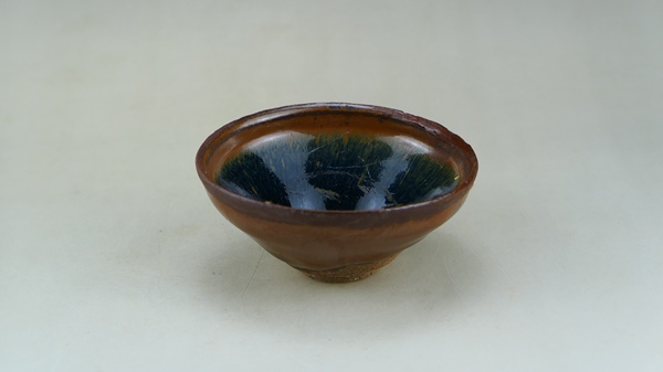 古玩陶瓷精品:宋建窯柿紅釉兔毫盞（宋時(shí)名品）拍賣(mài)，當(dāng)前價(jià)格1600元