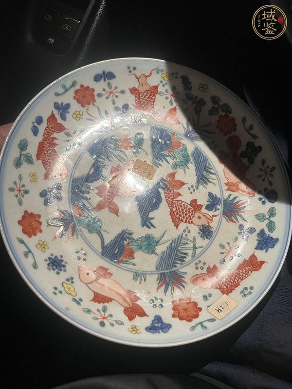 古玩陶瓷青花五彩盤真品鑒賞圖