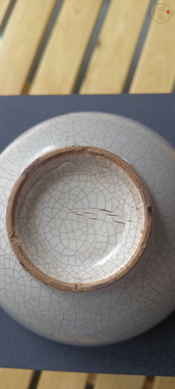 古玩陶瓷哥釉開片大碗真品鑒賞圖