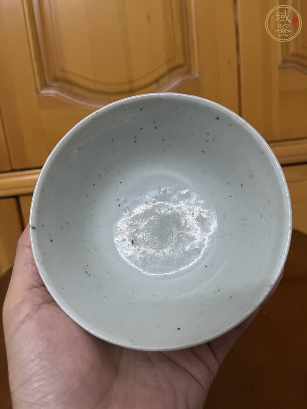 古玩陶瓷四季花卉紋粉彩碗真品鑒賞圖