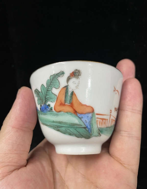 古玩陶瓷粉彩人物杯一對拍賣，當(dāng)前價格388元