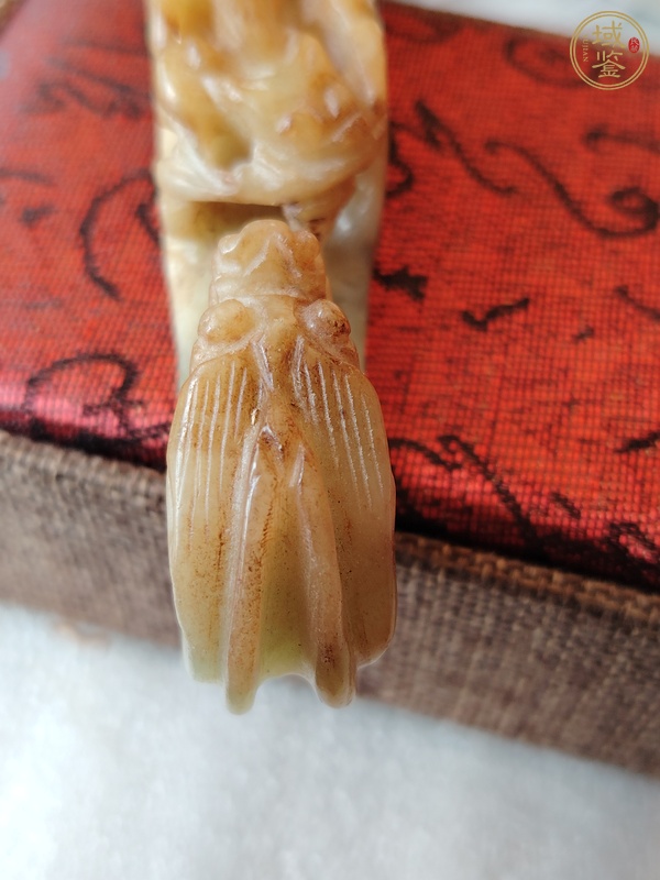 古玩玉器岫玉雕“蒼龍教子”帶鉤真品鑒賞圖