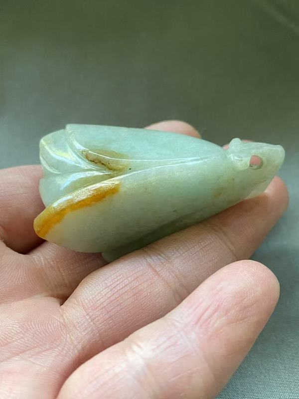 古玩玉器清代翡翠雕“瓜果墜”拍賣，當前價格7800元