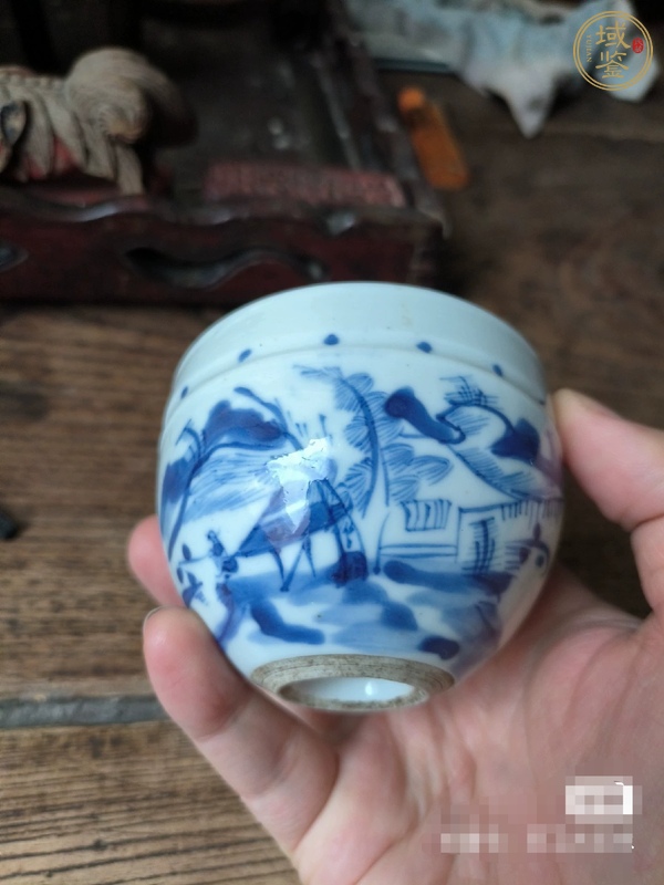古玩陶瓷青花山水人物紋案缸真品鑒賞圖