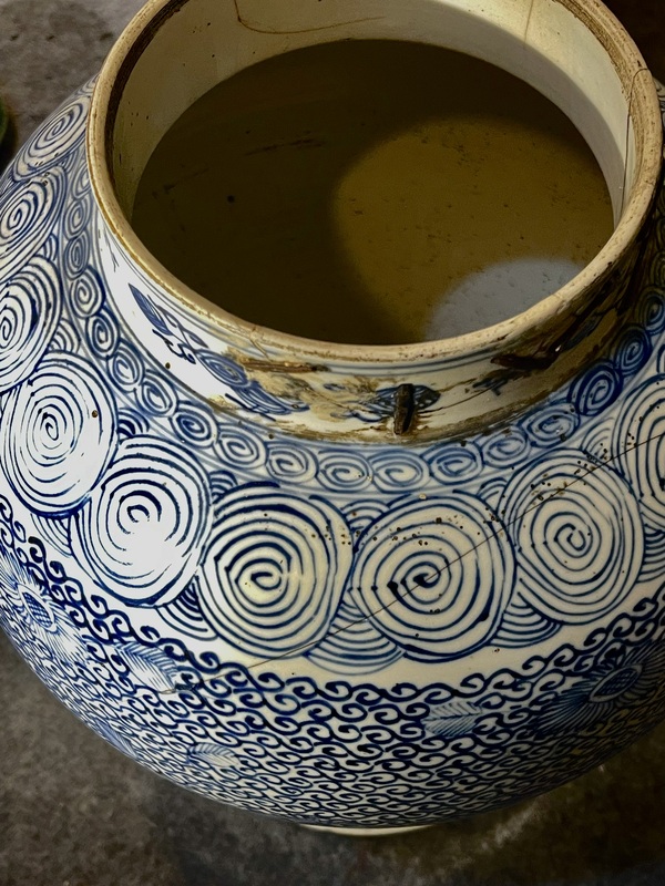 古玩陶瓷青花淡描花卉紋將軍罐拍賣，當(dāng)前價(jià)格1300元