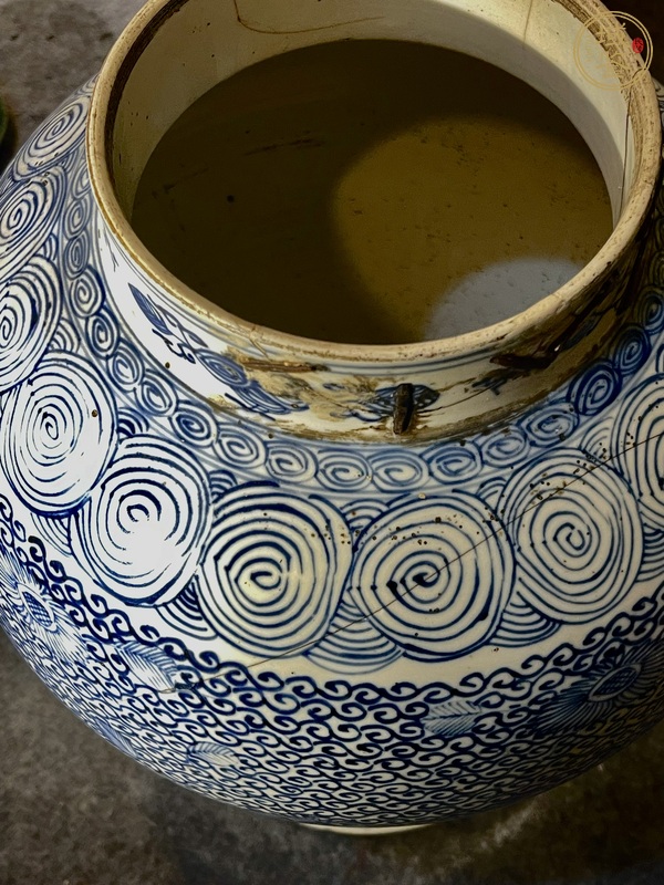 古玩陶瓷青花淡描花卉紋將軍罐真品鑒賞圖