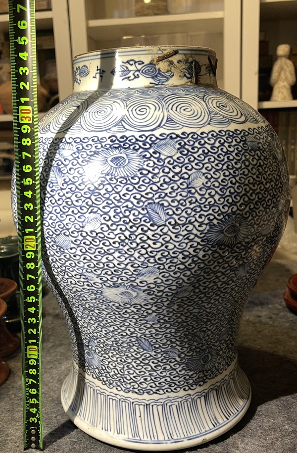 古玩陶瓷青花淡描花卉紋將軍罐拍賣，當(dāng)前價(jià)格1300元