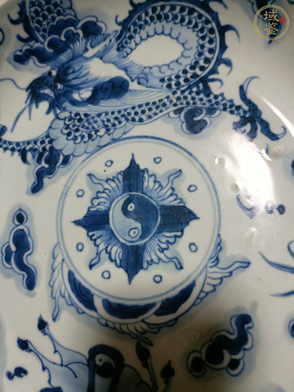 古玩陶瓷龍馬精神青花盤真品鑒賞圖