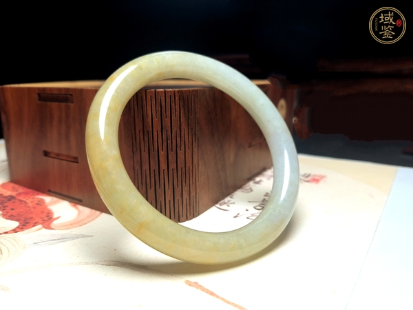 古玩玉器天然翡翠手鐲真品鑒賞圖