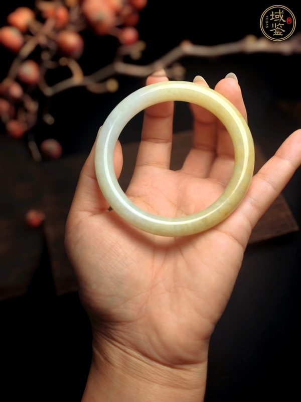 古玩天然翡翠手鐲真品鑒賞圖