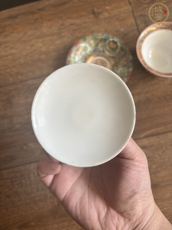 古玩陶瓷廣彩人物故事紋蓋碗真品鑒賞圖