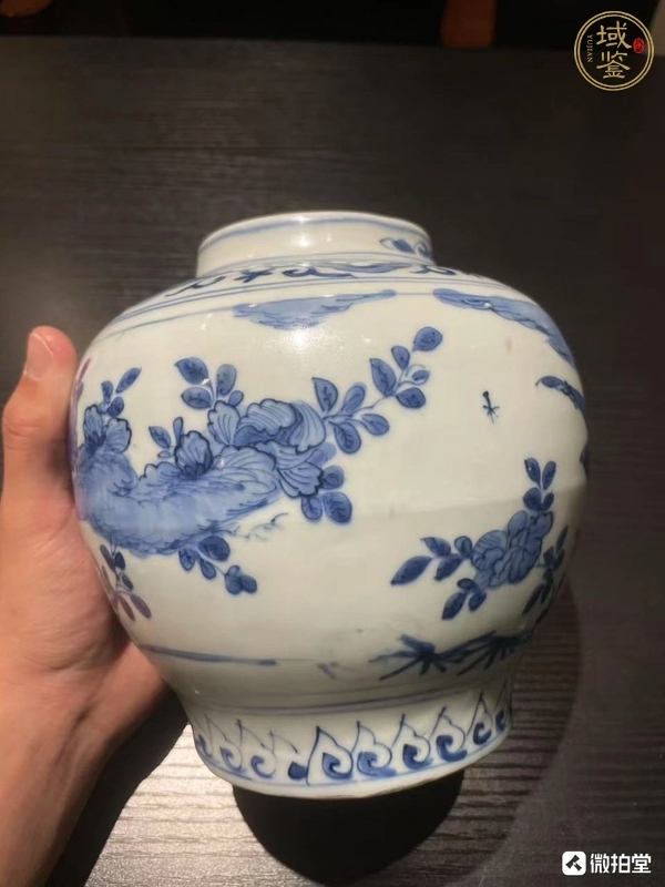 古玩陶瓷花鳥紋青花罐真品鑒賞圖