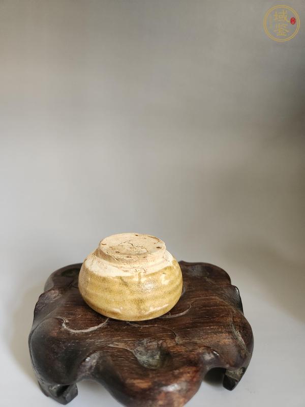 古玩陶瓷唐代黃釉水盂真品鑒賞圖
