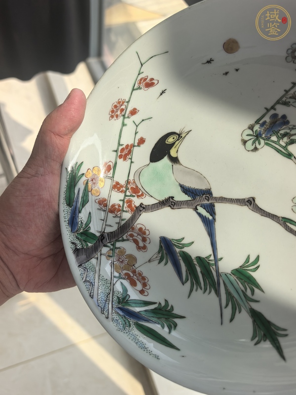 古玩陶瓷粉彩盤真品鑒賞圖