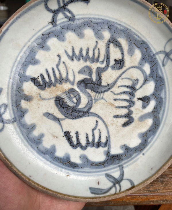 古玩陶瓷草龍紋青花盤(pán)真品鑒賞圖