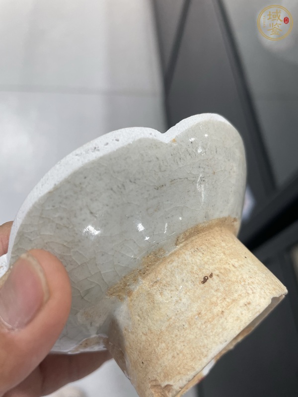 古玩陶瓷影青花口盤真品鑒賞圖