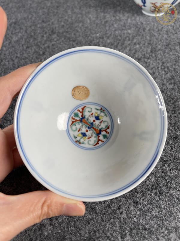 古玩陶瓷青花五彩冷冬紋碗真品鑒賞圖