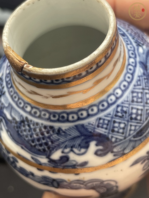 古玩陶瓷青花山水人物紋雞腿瓶真品鑒賞圖