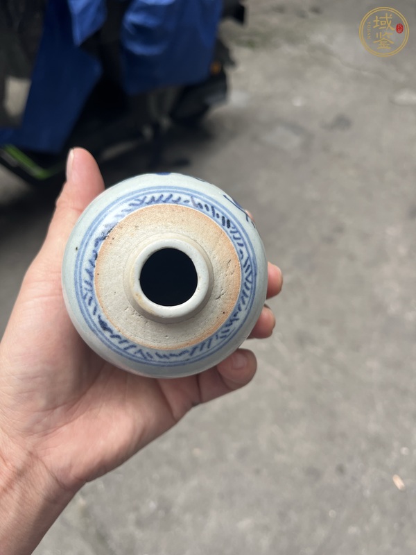 古玩陶瓷青花山水紋罐真品鑒賞圖