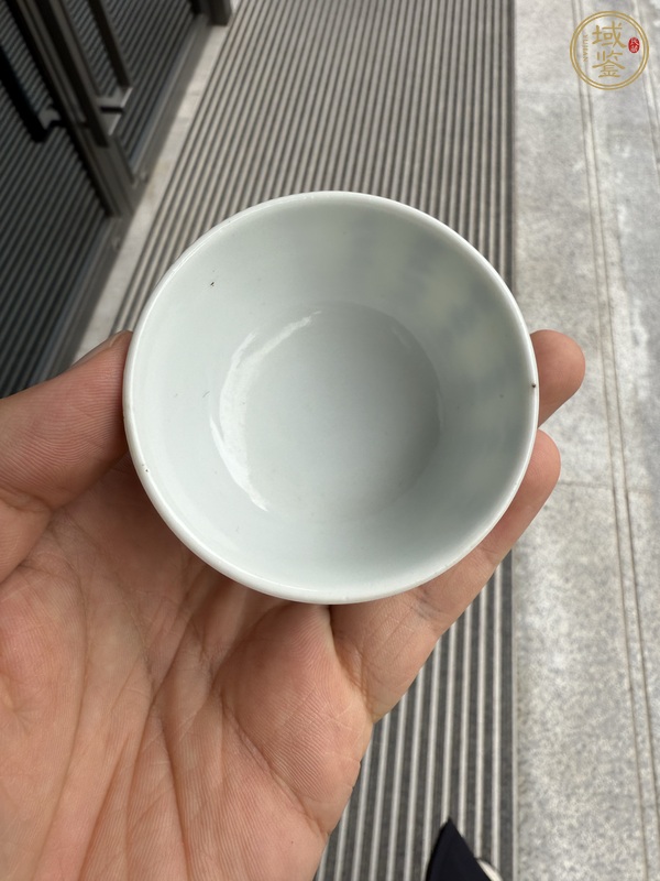 古玩陶瓷青花詩文杯真品鑒賞圖
