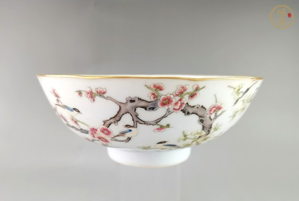 古玩陶瓷粉彩碗真品鑒賞圖