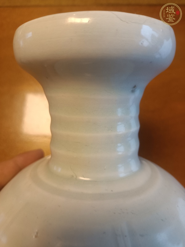 古玩陶瓷青白釉拿手樽真品鑒賞圖