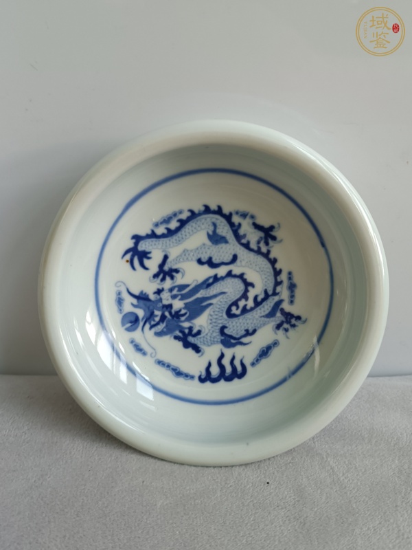 古玩陶瓷青花雙龍紋盤真品鑒賞圖