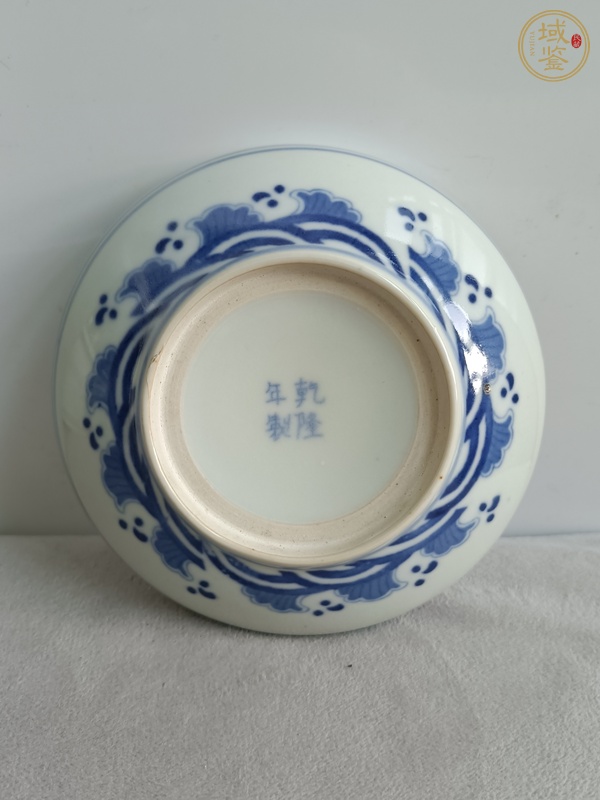 古玩陶瓷青花雙龍紋盤真品鑒賞圖