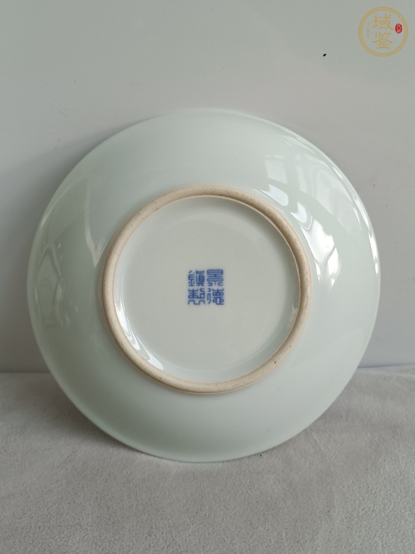 古玩陶瓷青花雙龍紋盤真品鑒賞圖