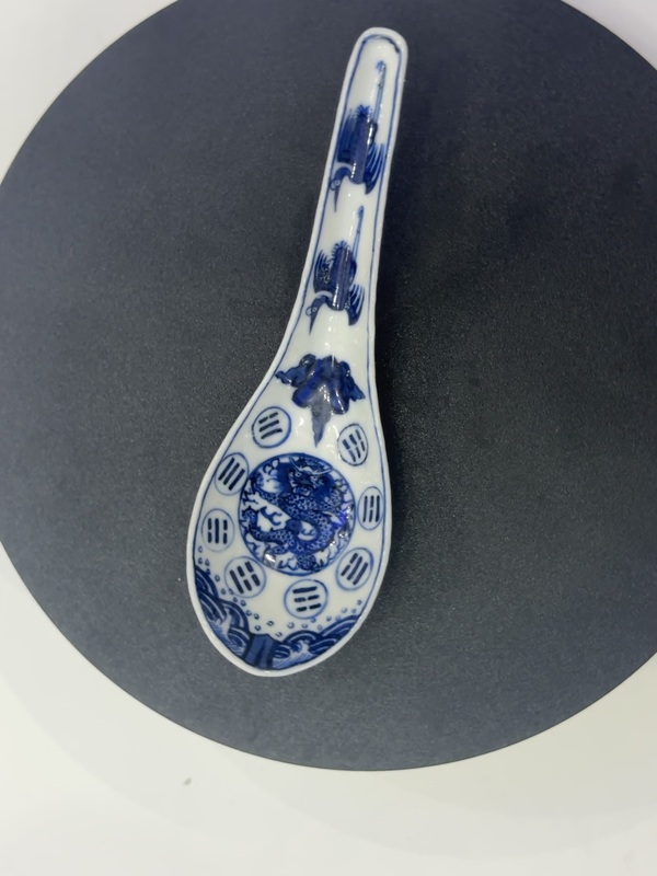 古玩陶瓷青花龍紋云鶴八卦勺拍賣,當(dāng)前價(jià)格18888元