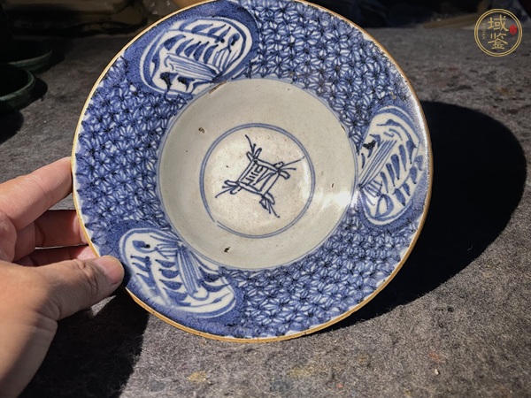 古玩陶瓷青花花卉紋折腰碗真品鑒賞圖