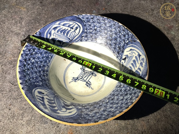 古玩陶瓷青花花卉紋折腰碗真品鑒賞圖