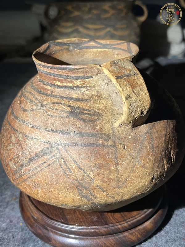 古玩陶瓷馬家窯文化馬廠類(lèi)型雙耳罐真品鑒賞圖