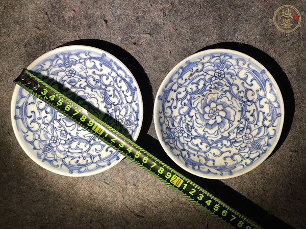 古玩陶瓷青花纏枝花卉紋盤真品鑒賞圖