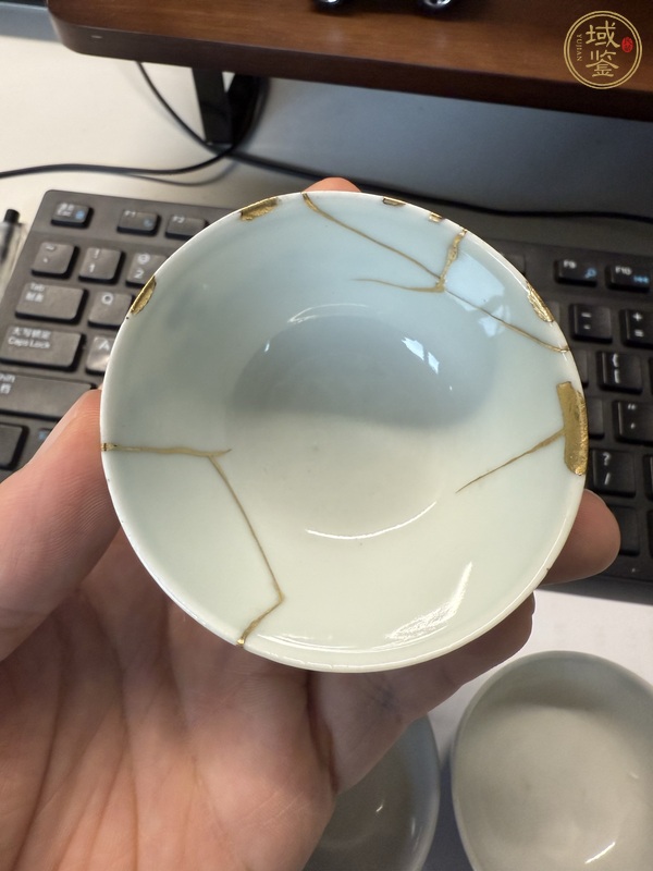 古玩陶瓷日本江戶歲寒三友杯真品鑒賞圖