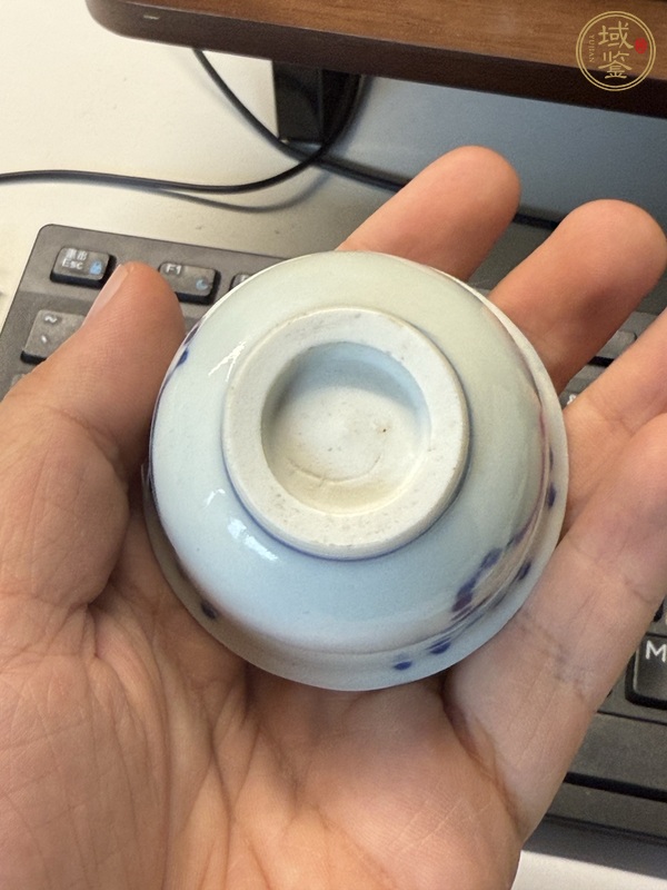 古玩陶瓷青花花卉紋杯，疑似復(fù)窯真品鑒賞圖
