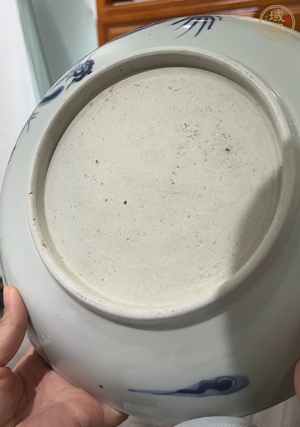 古玩陶瓷青花過墻龍紋盤真品鑒賞圖
