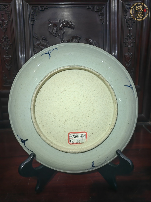 古玩陶瓷魚盤真品鑒賞圖