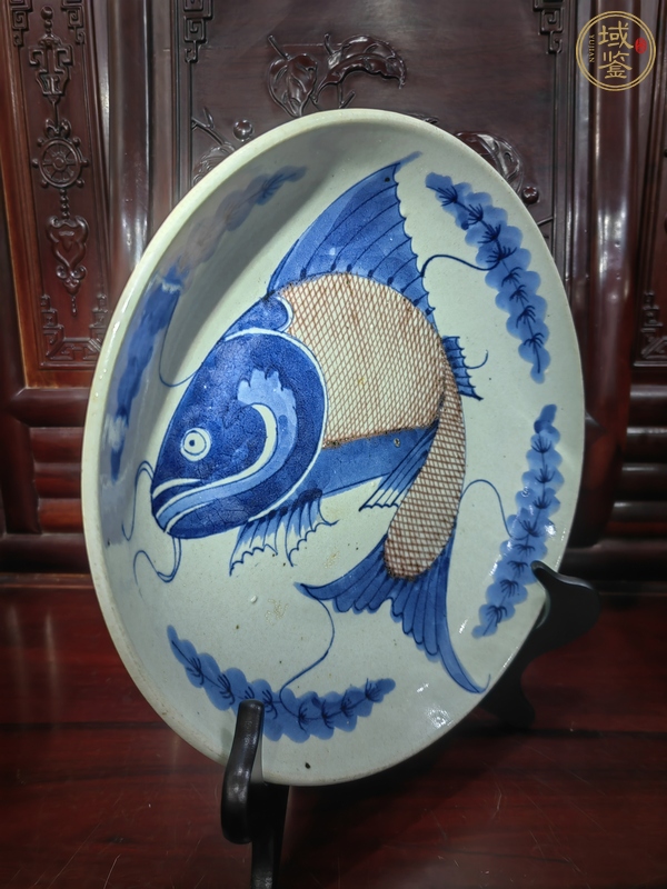 古玩陶瓷魚盤真品鑒賞圖