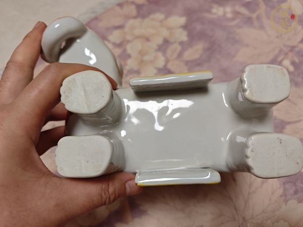 古玩陶瓷粉彩花卉瓷象擺件真品鑒賞圖
