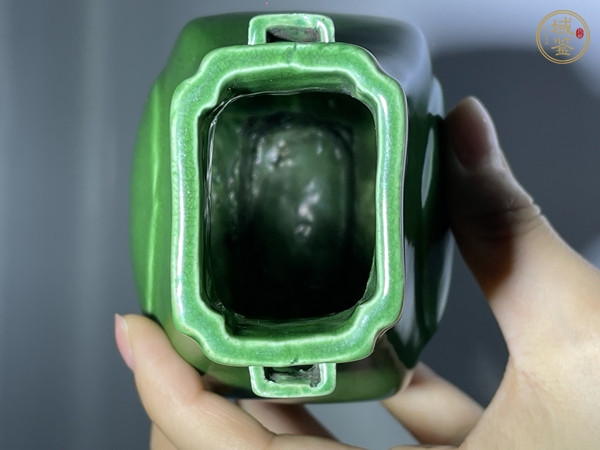 古玩陶瓷綠哥釉琮式瓶真品鑒賞圖