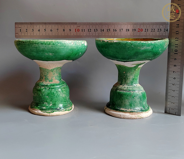 古玩陶瓷明三彩高足杯真品鑒賞圖