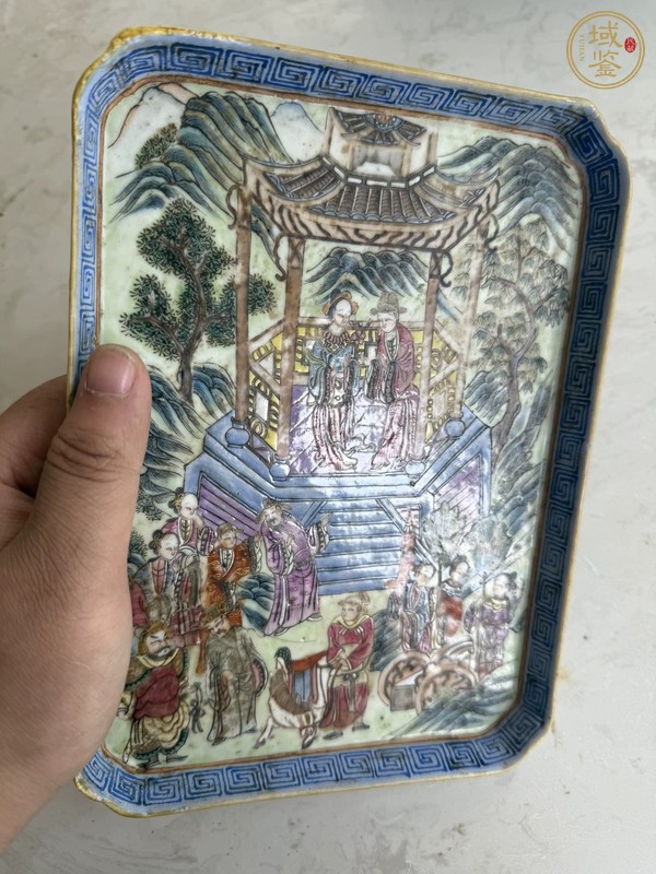 古玩陶瓷人物紋粉彩四方倭角盤(pán)真品鑒賞圖
