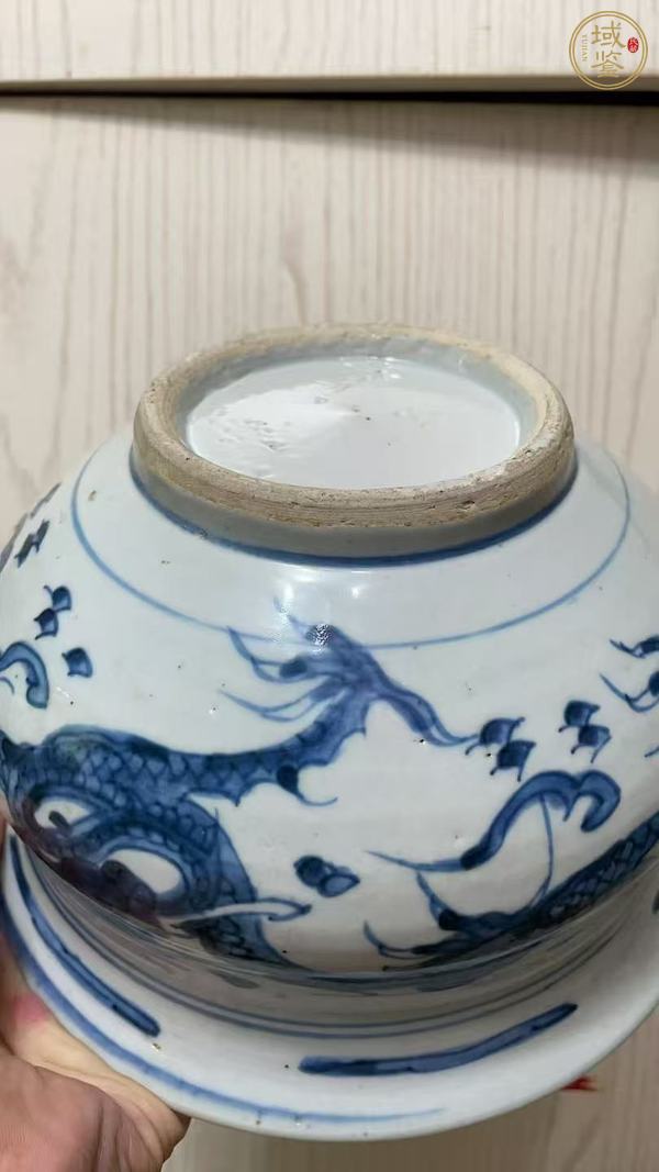 古玩陶瓷二龍戲珠青花香爐真品鑒賞圖