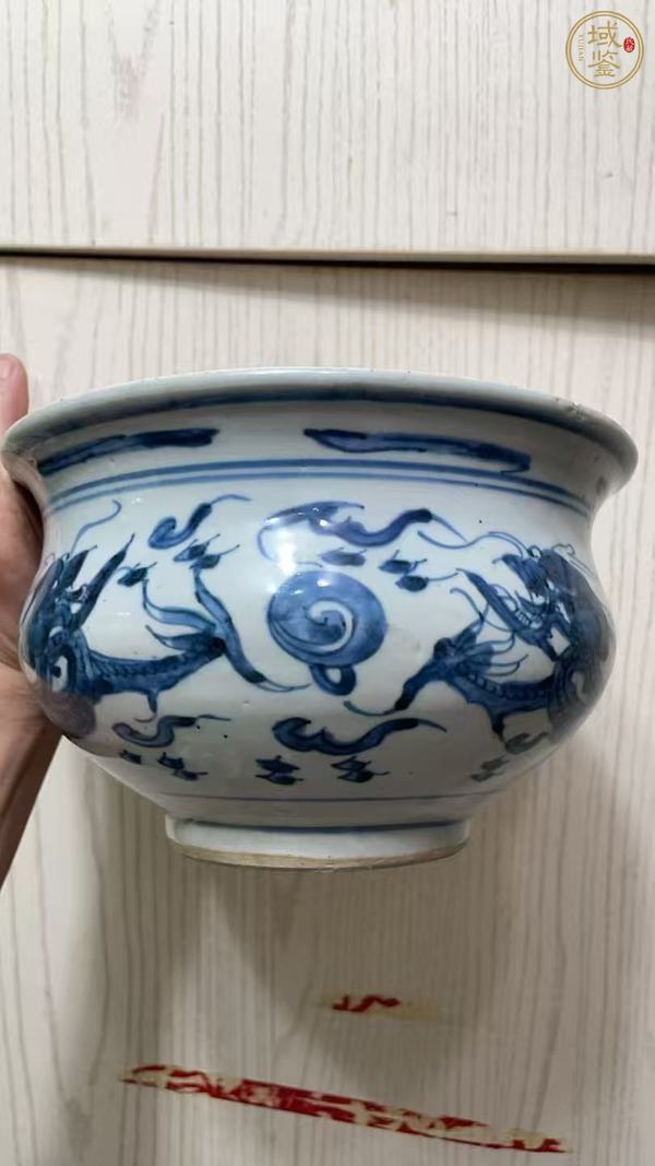 古玩二龍戲珠青花香爐真品鑒賞圖