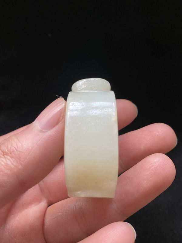 古玩玉器幾十年和田玉雕“歲歲平安”鼻煙壺拍賣，當(dāng)前價(jià)格1000元